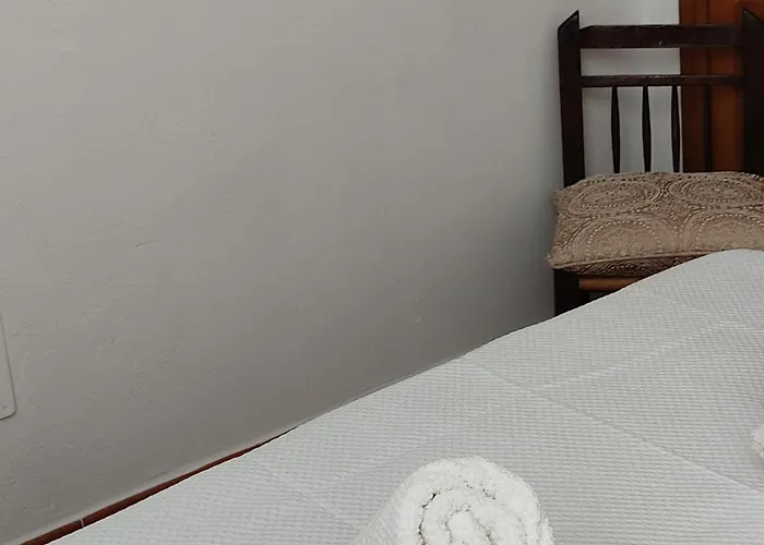 Apartamentos Bolonia - M A N U E L A