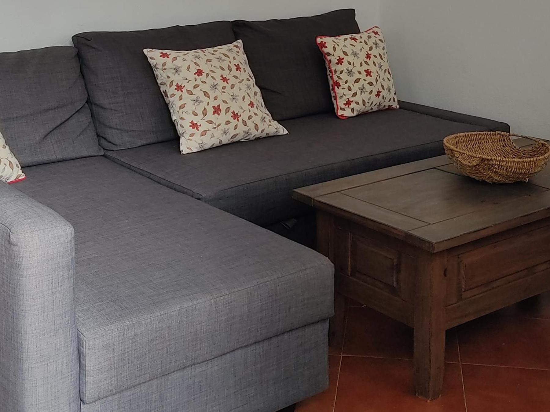 Apartment - M A N U E L A Bolonia