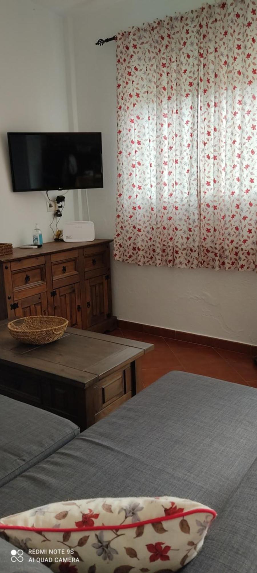 Apartment - M A N U E L A *
