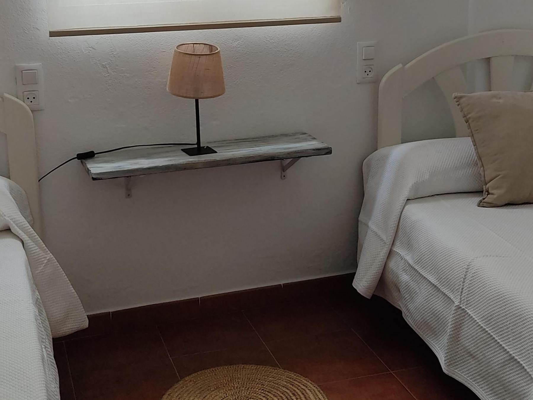 Apartment - M A N U E L A Bolonia