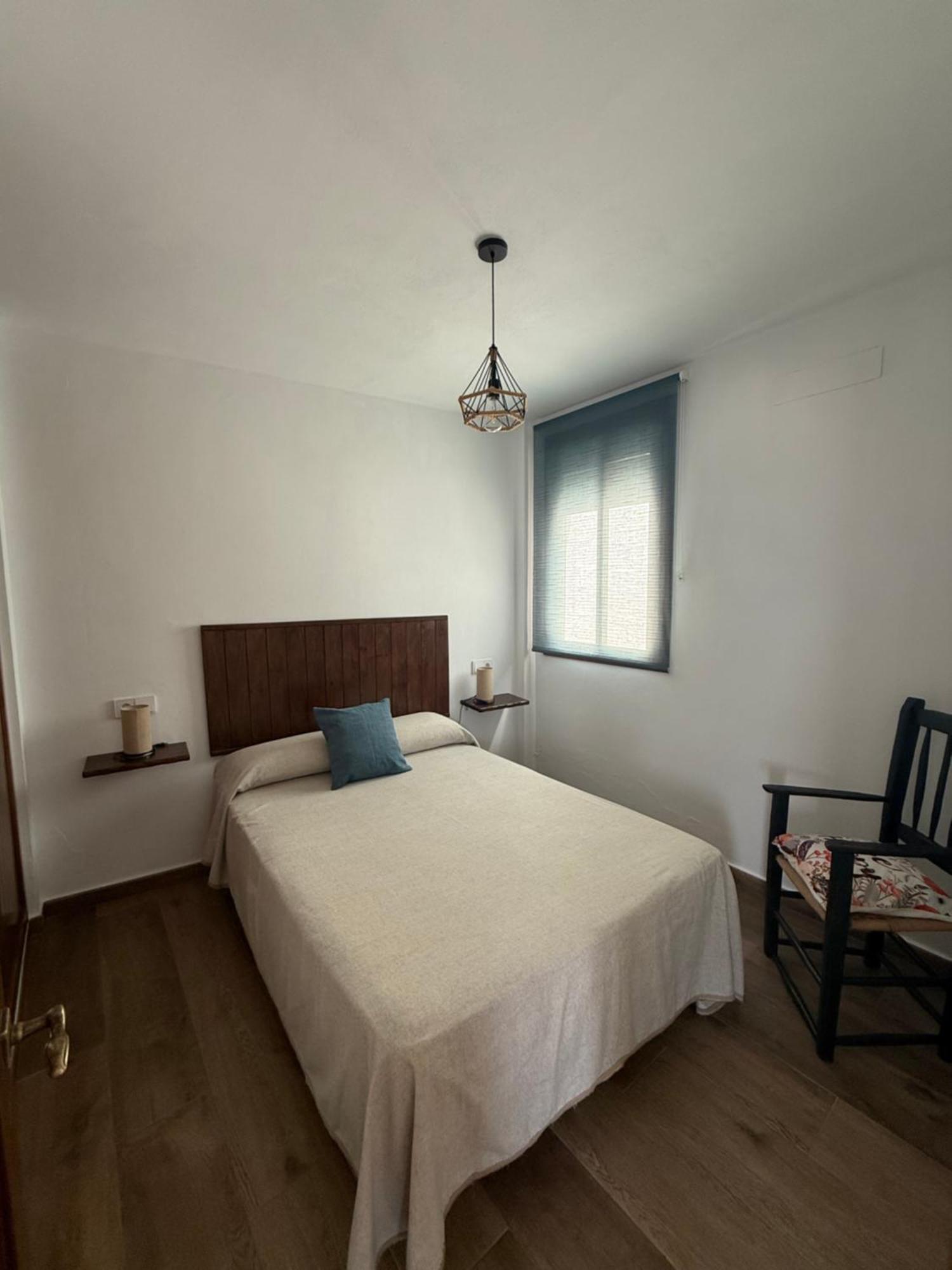 Apartment - M A N U E L A *